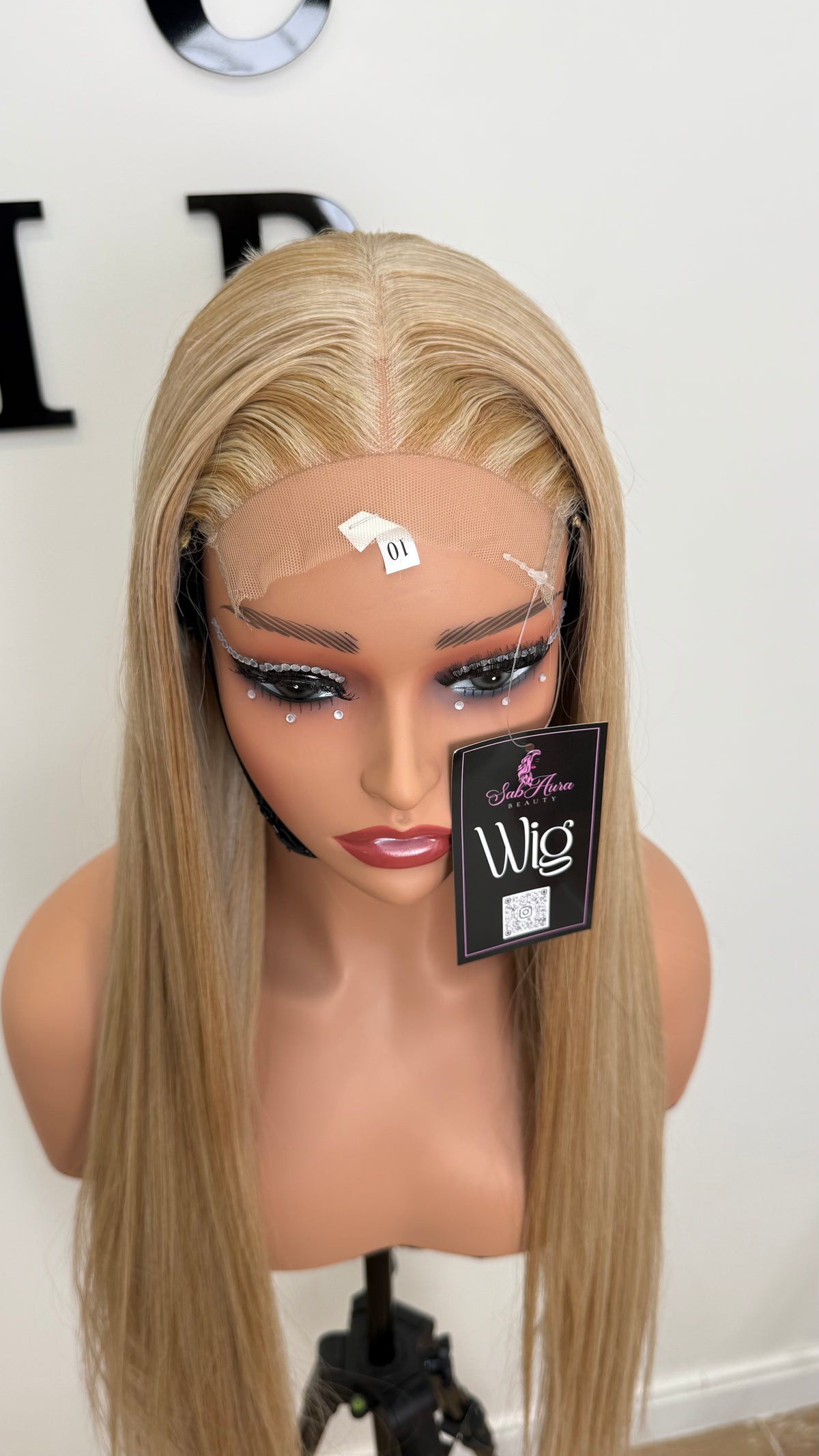 CANDELA | Peluca Lisa con Mechas Rubias de 24 Pulgadas con Cierre 5x5
