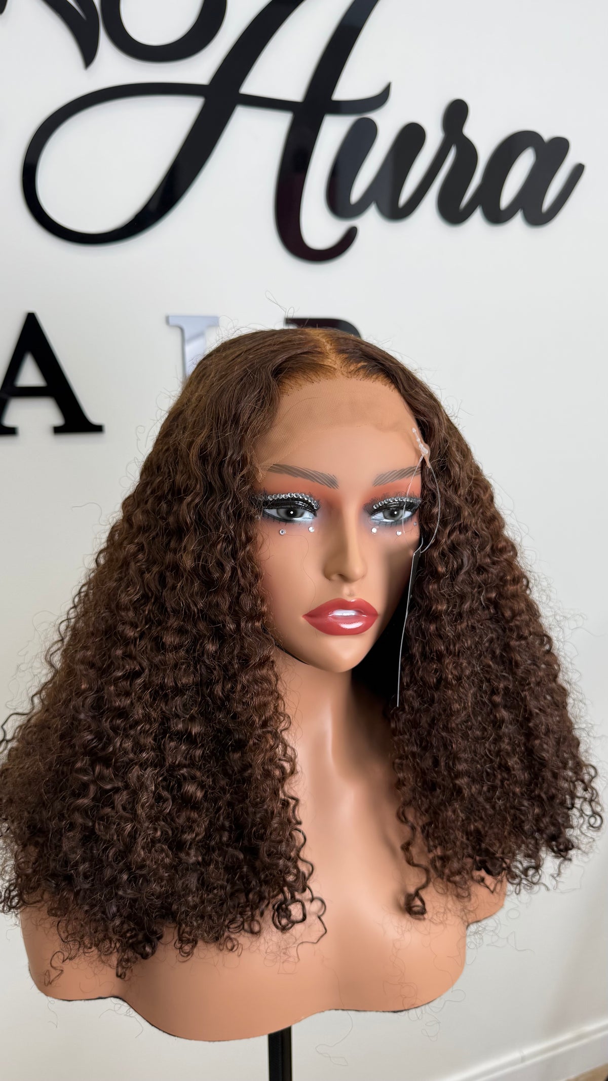 PAULA | Peluca Burmese Curls Marrón de 18 Pulgadas con Cierre 5x5