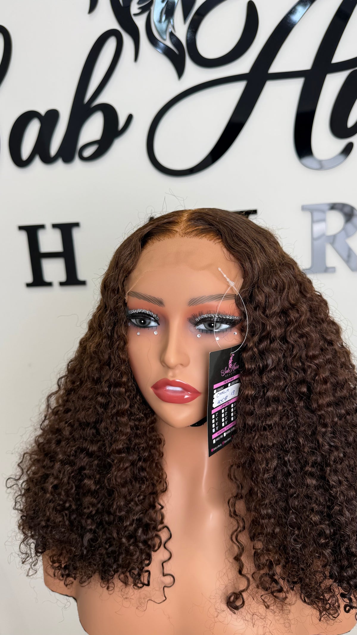 PAULA | Peluca Burmese Curls Marrón de 18 Pulgadas con Cierre 5x5