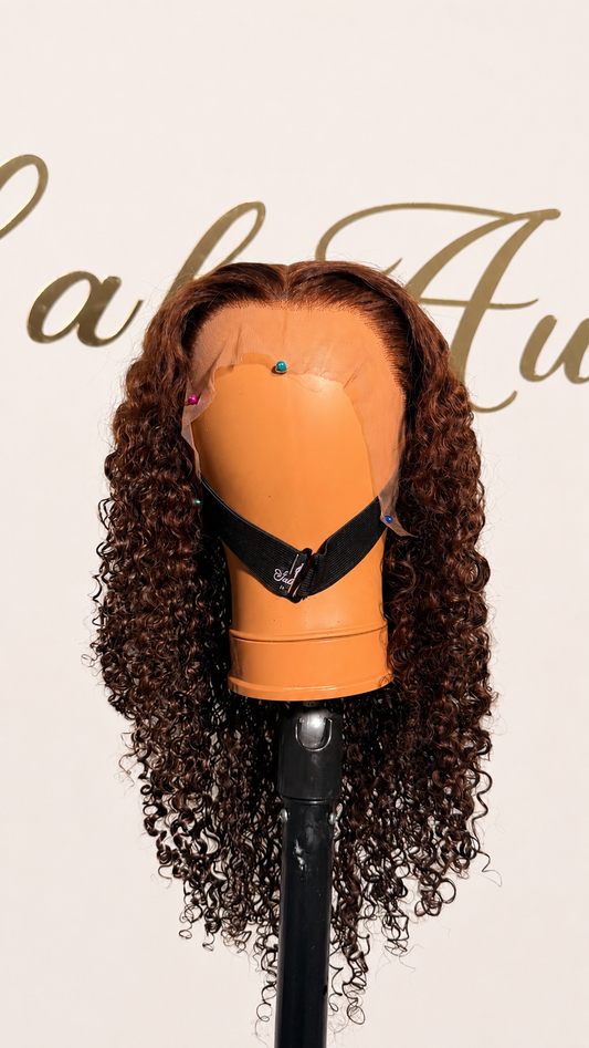ALEXIA Peluca de Rizos Pixie 20” con Frontal Lace 13x4